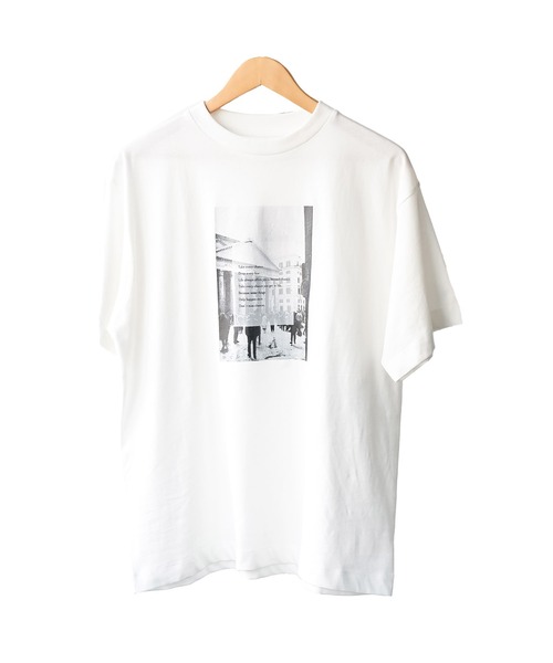 mili an deni(ミリアンデニ)の「半袖フォトプリントTシャツ(Tシャツ/カットソー・レディース・オフホワイト/ブラック/チャコールグレー・M/L)」の19枚目の写真
