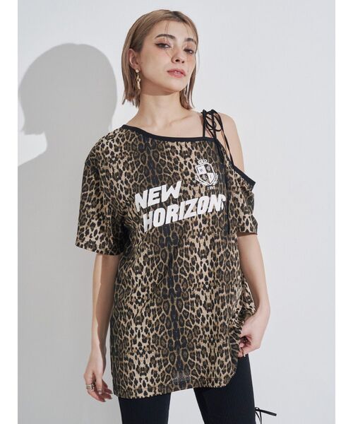 EVRIS（エヴリス）の「ユニフォームワンショルトップス（Tシャツ/カットソー・レディース・ネイビー/その他1/ブラウン・FREE）」の14枚目の写真