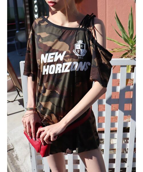 EVRIS（エヴリス）の「ユニフォームワンショルトップス（Tシャツ/カットソー・レディース・ネイビー/その他1/ブラウン・FREE）」の17枚目の写真