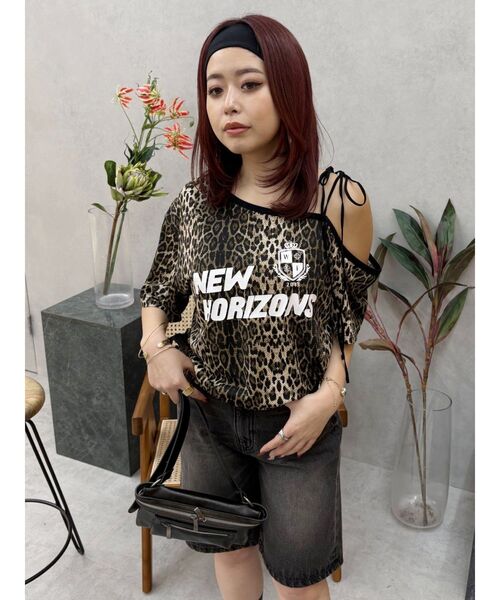 EVRIS（エヴリス）の「ユニフォームワンショルトップス（Tシャツ/カットソー・レディース・ネイビー/その他1/ブラウン・FREE）」の21枚目の写真