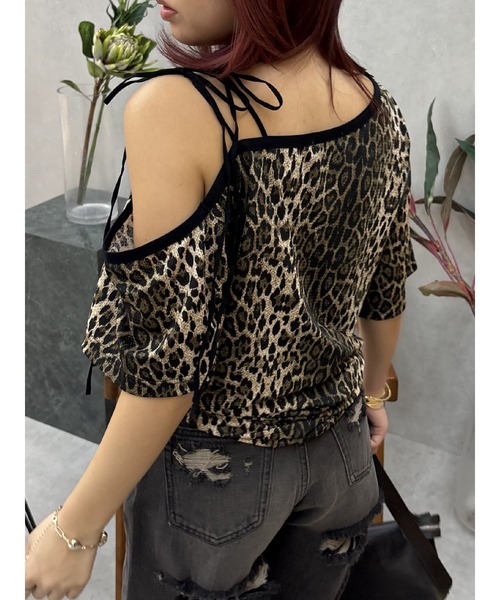 EVRIS（エヴリス）の「ユニフォームワンショルトップス（Tシャツ/カットソー・レディース・ネイビー/その他1/ブラウン・FREE）」の4枚目の写真