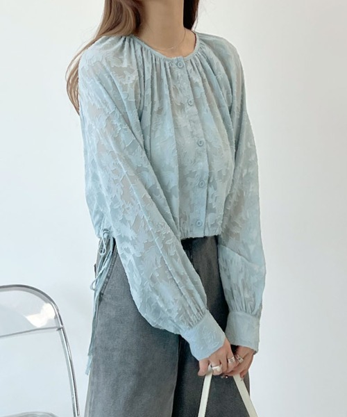 Futier land(フューティアランド)の「前後2Way花柄シフォンブラウス(シャツ/ブラウス・レディース・アイボリー/ブラック/グレー/ブルー・SHORT/LONG)」の22枚目の写真