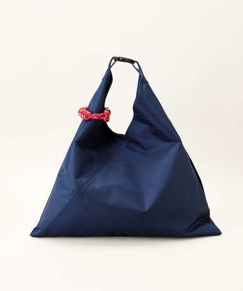 LE VERNIS（ル・ベルニ）の「LE VERNIS(ル・ベルニ)Paracord azuma bag (Nylon)（ショルダーバッグ・レディース・ブラック/ブラウン/ベージュ/ネイビー・FREE）」の11枚目の写真