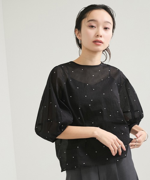 LE CERCLE par rope'(ルセルクルパーロペ)の「ラメドット刺しゅうブラウス(シャツ/ブラウス・レディース・ホワイト/ブラック/ブラウン・FREE)」の3枚目の写真