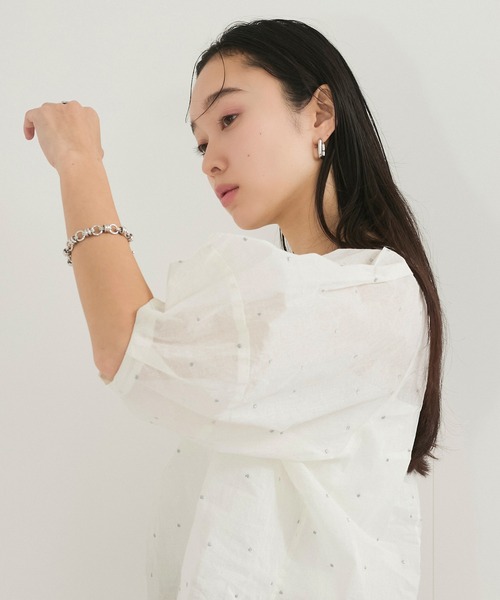 LE CERCLE par rope'(ルセルクルパーロペ)の「ラメドット刺しゅうブラウス(シャツ/ブラウス・レディース・ホワイト/ブラック/ブラウン・FREE)」の12枚目の写真