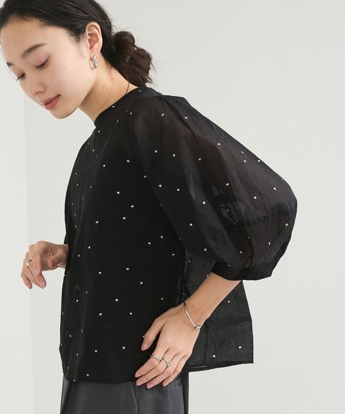 LE CERCLE par rope'(ルセルクルパーロペ)の「ラメドット刺しゅうブラウス(シャツ/ブラウス・レディース・ホワイト/ブラック/ブラウン・FREE)」の14枚目の写真