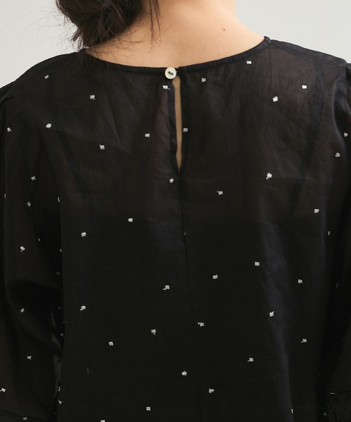 LE CERCLE par rope'(ルセルクルパーロペ)の「ラメドット刺しゅうブラウス(シャツ/ブラウス・レディース・ホワイト/ブラック/ブラウン・FREE)」の20枚目の写真