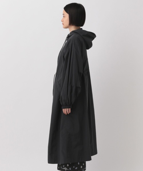 A part by（アパートバイ）の「ハッスイフードロングコート（ブルゾン・レディース・ブラック/ライトベージュ・FREE）」の10枚目の写真