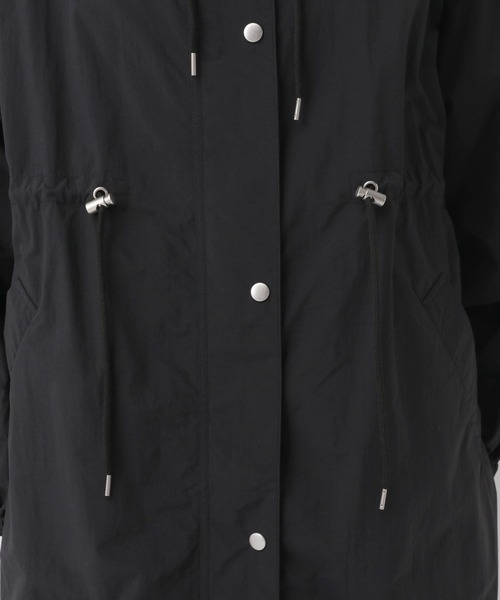 A part by（アパートバイ）の「ハッスイフードロングコート（ブルゾン・レディース・ブラック/ライトベージュ・FREE）」の15枚目の写真