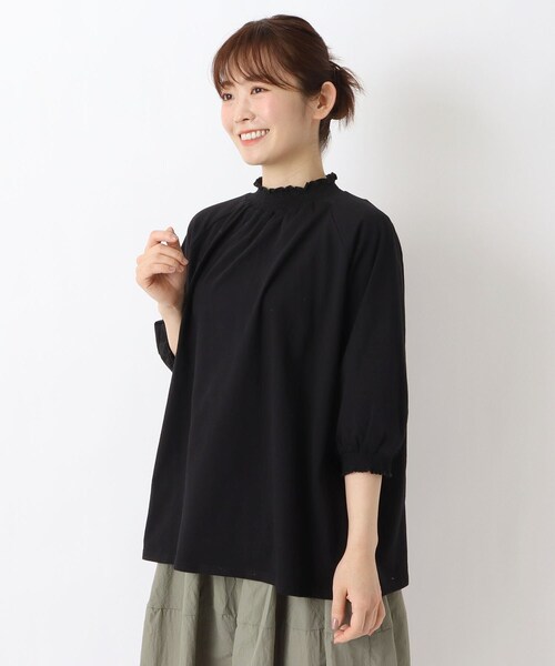 one'sterrace（ワンズテラス）の「シャーリング 6分袖綿カットソープルオーバー（Tシャツ/カットソー・レディース・ベージュ系その他7/アイボリー系8/ブラック系8・02）」の2枚目の写真