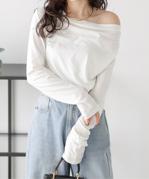 SUGAR BISKET(シュガービスケット)の「ドレープデザインロングTシャツ(Tシャツ/カットソー・レディース・ホワイト/グレー/ブラック/レッド・フリー)」の9枚目の写真