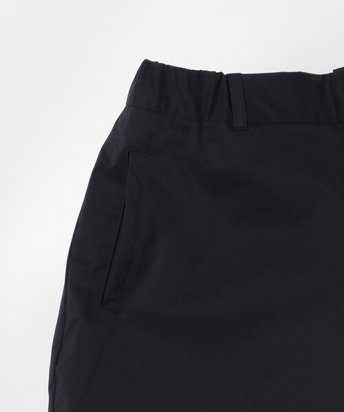 BEAMS GOLF(ビームスゴルフ)の「B.G.THREE / ALL-TIME 撥水 ショートパンツ(その他パンツ・レディース・ブラック/ネイビー・MEDIUM/LARGE)」の6枚目の写真