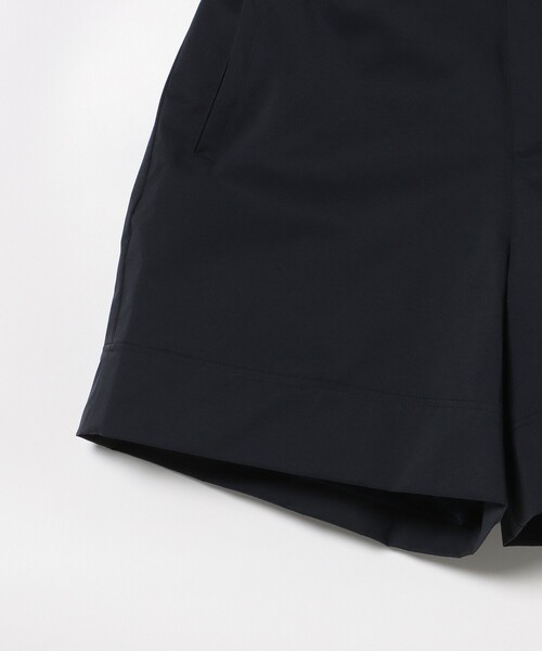 BEAMS GOLF(ビームスゴルフ)の「B.G.THREE / ALL-TIME 撥水 ショートパンツ(その他パンツ・レディース・ブラック/ネイビー・MEDIUM/LARGE)」の8枚目の写真