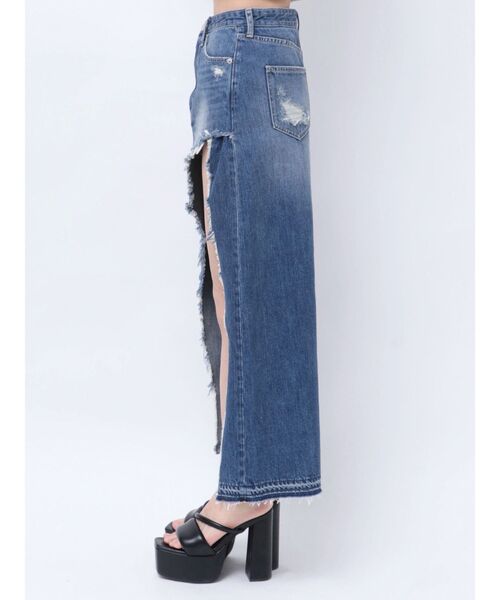 GYDA（ジェイダ）の「ハイウエストレイヤードリメイクロングデニムスカートライクショートパンツ（デニムスカート・レディース・ライトブルー/ブルー・MEDIUM/SMALL）」の16枚目の写真