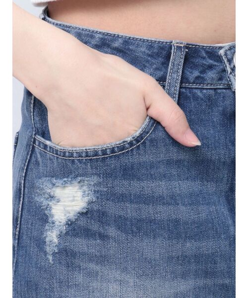 GYDA（ジェイダ）の「ハイウエストレイヤードリメイクロングデニムスカートライクショートパンツ（デニムスカート・レディース・ライトブルー/ブルー・MEDIUM/SMALL）」の20枚目の写真