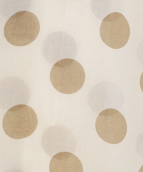 TOMORROWLAND collection（トゥモローランドコレクション）の「コインドットプリント フレアーベルスリーブブラウス（シャツ/ブラウス・レディース・ライトベージュ/ブラック系その他・36）」の11枚目の写真