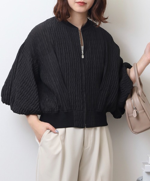 EGLANTINE（エグランティーヌ）の「EGLANTINE 【セットアップ対応】楊柳バルーン袖 ジップジャケット（ブルゾン・レディース・オフホワイト/ベージュ/ブラック・40）」の2枚目の写真