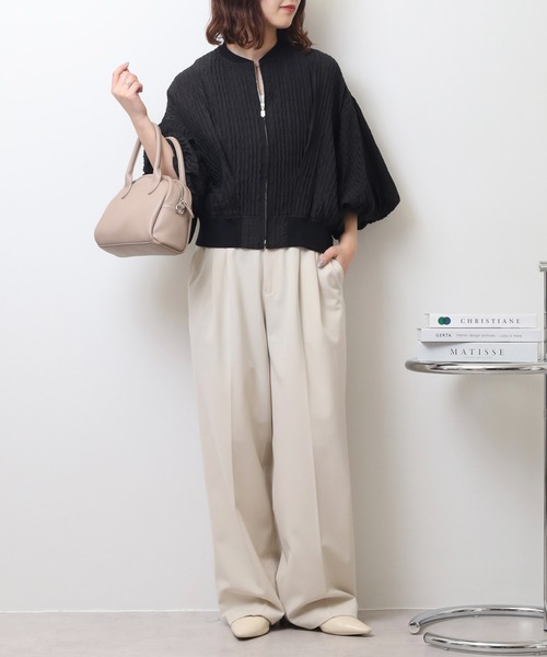 EGLANTINE（エグランティーヌ）の「EGLANTINE 【セットアップ対応】楊柳バルーン袖 ジップジャケット（ブルゾン・レディース・オフホワイト/ベージュ/ブラック・40）」の12枚目の写真