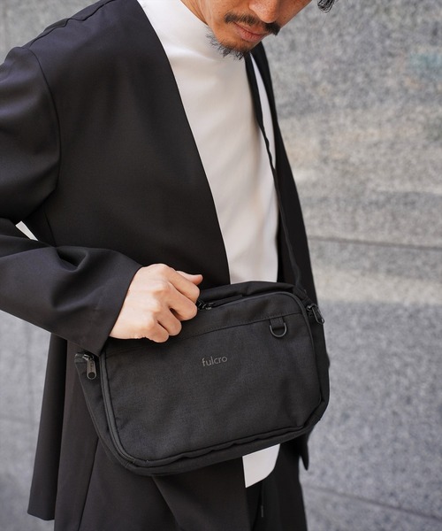 BAYBLO(ベイブロ)の「(LF)【:: fulcro 】【GADGET reporter】11ポケット ショルダーバッグ(ショルダーバッグ・メンズ・ブラック・ONE SIZE)」の7枚目の写真
