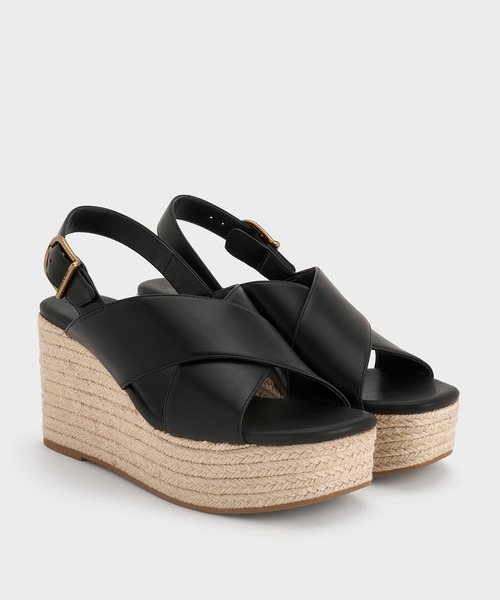 CHARLES & KEITH(チャールズ & キース)の「クロスオーバー エスパドリーユウエッジ(サンダル・レディース・ブラック/ブラウン/ゴールド/サンドベージュ・22.5cm/23cm/23.5cm/24.5cm/25cm/25.5cm/26.5cm)」の5枚目の写真