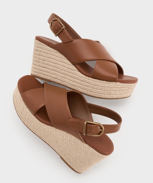 CHARLES & KEITH(チャールズ & キース)の「クロスオーバー エスパドリーユウエッジ(サンダル・レディース・ブラック/ブラウン/ゴールド/サンドベージュ・22.5cm/23cm/23.5cm/24.5cm/25cm/25.5cm/26.5cm)」の11枚目の写真
