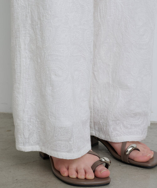 Jena espace merveilleux（ジェナ　エスパスメルヴェイユ）の「ペイズリー刺繍パンツ（その他パンツ・レディース・ブラック/オフホワイト・FREE）」の16枚目の写真