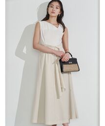 【新品】ホワイト 襟付きニットTOPS✧ラグナムーン 好きの方にもꕥ セール】【サイズ展開あり】襟付きBIGニット（ニット/セーター