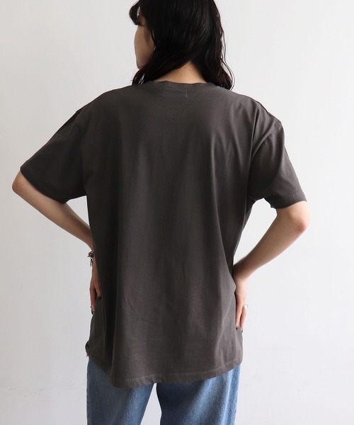 Miffy（ ミッフィー）の「【miffy/ミッフィー】英字プリント半袖Tシャツ（Tシャツ/カットソー・レディース・オフホワイト/チャコール・M～Ｌ/LL～3L）」の11枚目の写真