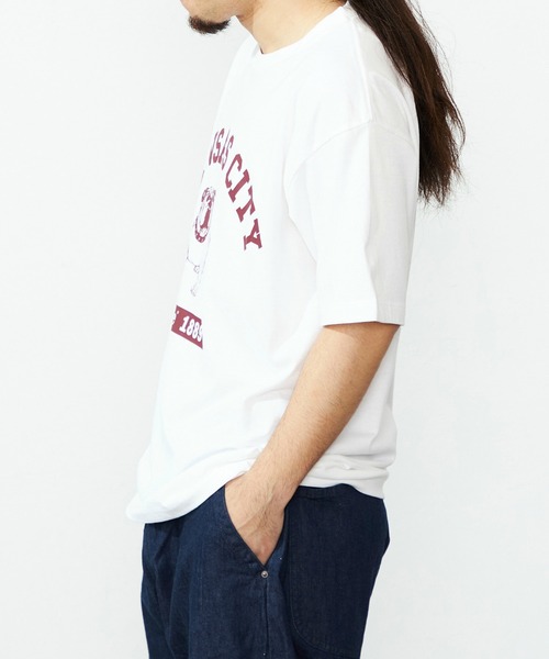 Lee（リー）の「Lee/リー ブルドッグプリントTシャツ【アウトレット店舗・WEB限定】（Tシャツ/カットソー・メンズ・グレー/ホワイト/イエロー・X-LARGE/LARGE/MEDIUM/SMALL）」の17枚目の写真