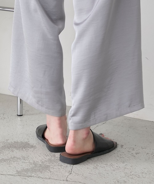 forksy.(フォルクシー)の「【forksy.】フラットソール ベーシック サンダル(サンダル・レディース・ブラック/ベージュ・L/M)」の7枚目の写真
