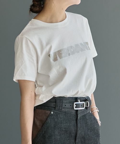 JOURNAL STANDARD(ジャーナルスタンダード)の「《WEB限定追加2》VERDANT Tシャツ(Tシャツ/カットソー・レディース・ブラック系その他/シルバー/ホワイト/ベージュ・FREE)」の6枚目の写真