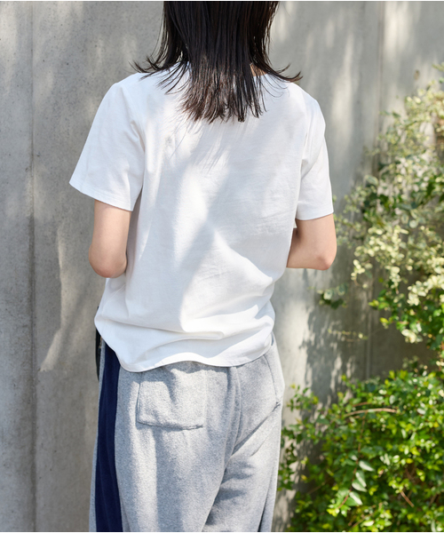 JOURNAL STANDARD(ジャーナルスタンダード)の「《WEB限定追加2》VERDANT Tシャツ(Tシャツ/カットソー・レディース・ブラック系その他/シルバー/ホワイト/ベージュ・FREE)」の19枚目の写真