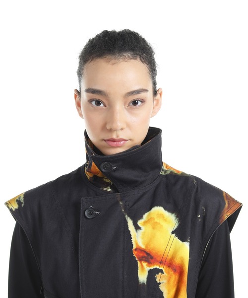 Y-3(ワイスリー)の「Y-3 AOP UT TWILL DRESS(ワンピース・レディース・ブラック系・XX-SMALL/X-SMALL/SMALL/MEDIUM)」の2枚目の写真