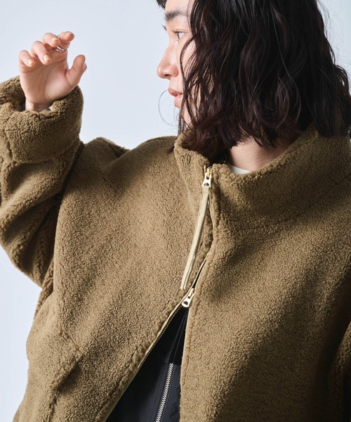 kha:ki(カーキ)の「「KHA:KI / カーキ」STAND COLLAR BOA JACKET(その他アウター・レディース・オフホワイト/ブラック/オリーブ・1/2)」の21枚目の写真
