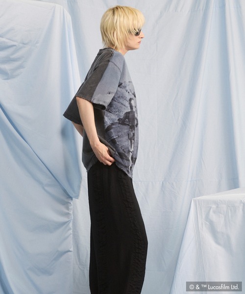 MAISON SPECIAL(メゾンスペシャル)の「《UNISEX》【MOVIE SERIES】「STAR WARS」Prime-Over Crew Neck T-Shirt/「スターウォーズ」プライムオーバークルーネックTシャツ【MAISON SPECIAL/メゾンスペシャル】(Tシャツ/カットソー・メンズ・ブラック/チャコールグレー/ダークブラック・1/2)」の20枚目の写真