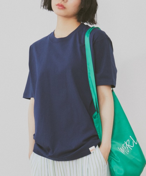 MERLOT(メルロー)の「MERLOTオリジナルベーシックコットンTシャツ(Tシャツ/カットソー・レディース・ライトグレー/レッド/ネイビー/ベージュ・FREE)」の3枚目の写真