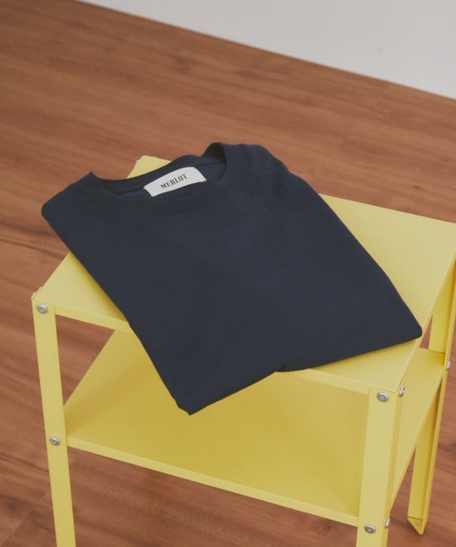 MERLOT(メルロー)の「MERLOTオリジナルベーシックコットンTシャツ(Tシャツ/カットソー・レディース・ライトグレー/レッド/ネイビー/ベージュ・FREE)」の14枚目の写真