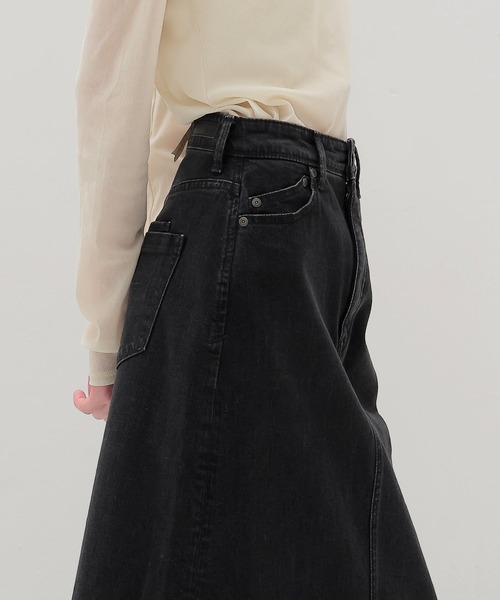 YANUK（ヤヌーク）の「YANUK / Maxi Aline Skirt Black(マキシAラインデニムスカート 57152310)（デニムスカート・レディース・ブラック・38/36）」の11枚目の写真