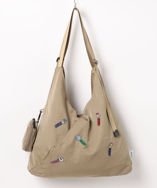 SALON de RUBAN（サロンドルヴァン）の「【SALON de RUBAN / サロン ド ルヴァン】 × PEZ ショルダートート（ショルダーバッグ・レディース・ライトグレー/ブラック/アイボリー/モカ・FREE）」の4枚目の写真