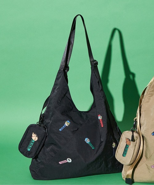 SALON de RUBAN（サロンドルヴァン）の「【SALON de RUBAN / サロン ド ルヴァン】 × PEZ ショルダートート（ショルダーバッグ・レディース・ライトグレー/ブラック/アイボリー/モカ・FREE）」の2枚目の写真