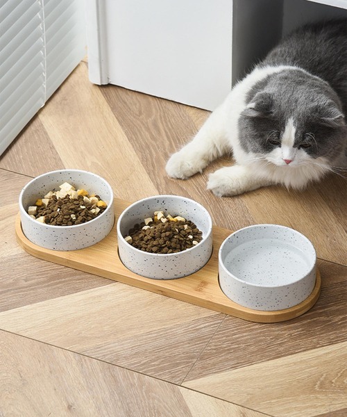 aimoha（アイモハ）の「ナチュラル陶器製ペットボウル＆竹製スタンドセット（その他ペットグッズ・レディース・ホワイト・LARGE）」の7枚目の写真