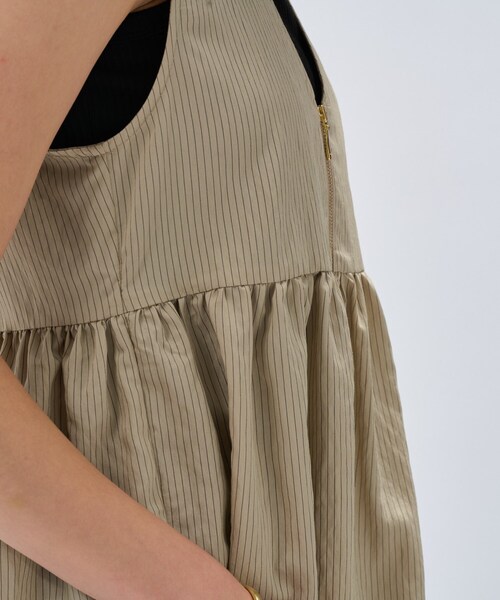 cloenc（クロエンス）の「【セットアップ／手洗い可】ストライプペプラムZIPジレ（シャツ/ブラウス・レディース・ブラック系2/ベージュ系その他6/アイボリー系2・02）」の17枚目の写真