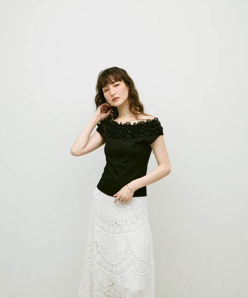 Lutim by u(ルチバイユー)の「Frill detail sleeveless / フリルディテールノースリーブ(その他トップス・レディース・ホワイト/ブラック・FREE)」の14枚目の写真