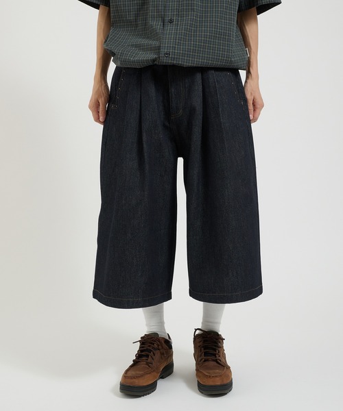 Perushu(ペルーシュ)の「スタッズデザイン ワイドハーフパンツ(デニムパンツ・メンズ・グレー/ブラック/インディゴブルー・MEDIUM/LARGE)」の22枚目の写真