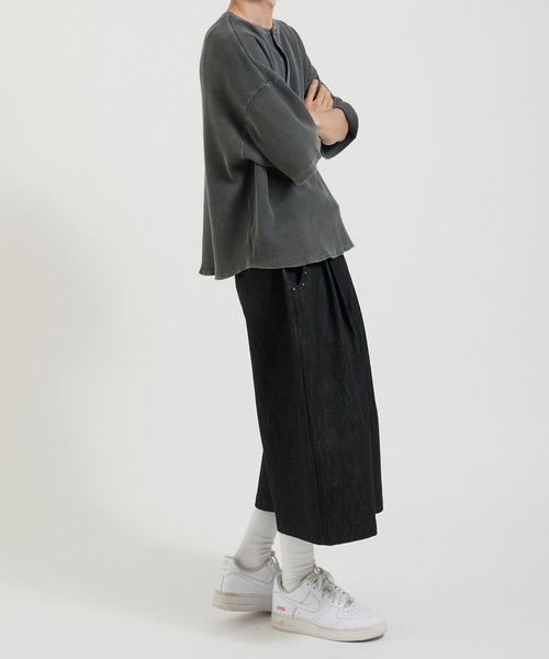 Perushu(ペルーシュ)の「スタッズデザイン ワイドハーフパンツ(デニムパンツ・メンズ・グレー/ブラック/インディゴブルー・MEDIUM/LARGE)」の7枚目の写真