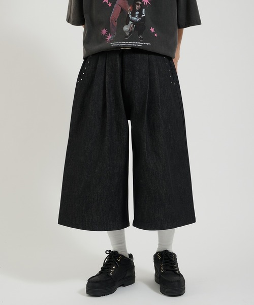 Perushu(ペルーシュ)の「スタッズデザイン ワイドハーフパンツ(デニムパンツ・メンズ・グレー/ブラック/インディゴブルー・MEDIUM/LARGE)」の15枚目の写真
