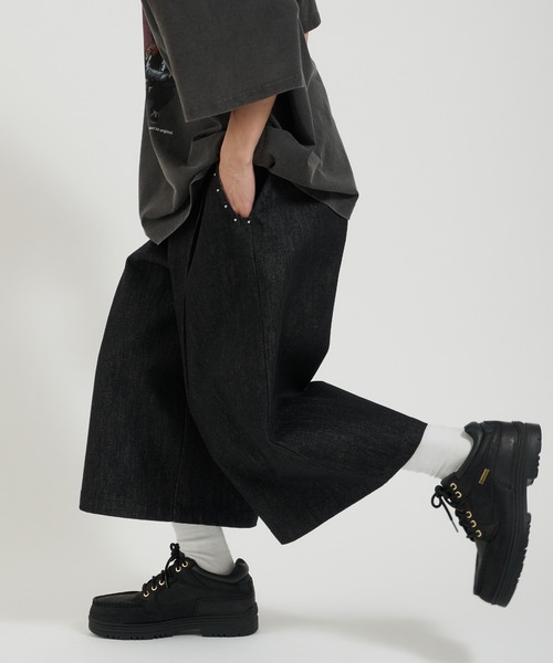 Perushu(ペルーシュ)の「スタッズデザイン ワイドハーフパンツ(デニムパンツ・メンズ・グレー/ブラック/インディゴブルー・MEDIUM/LARGE)」の19枚目の写真