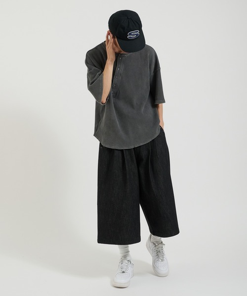 Perushu(ペルーシュ)の「スタッズデザイン ワイドハーフパンツ(デニムパンツ・メンズ・グレー/ブラック/インディゴブルー・MEDIUM/LARGE)」の10枚目の写真
