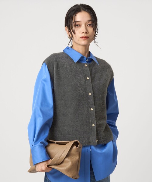 green label relaxing(グリーンレーベルリラクシング)の「フラッフフェザー 2WAY フレンチスリーブ ニット -ウォッシャブル-(ニット/セーター・レディース・オフホワイト/ライトブルー/ダークブラウン/ダークグレー・FREE)」の8枚目の写真