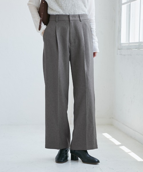 レディハンサムシリーズ ウールライクウエストタックセミワイドパンツ